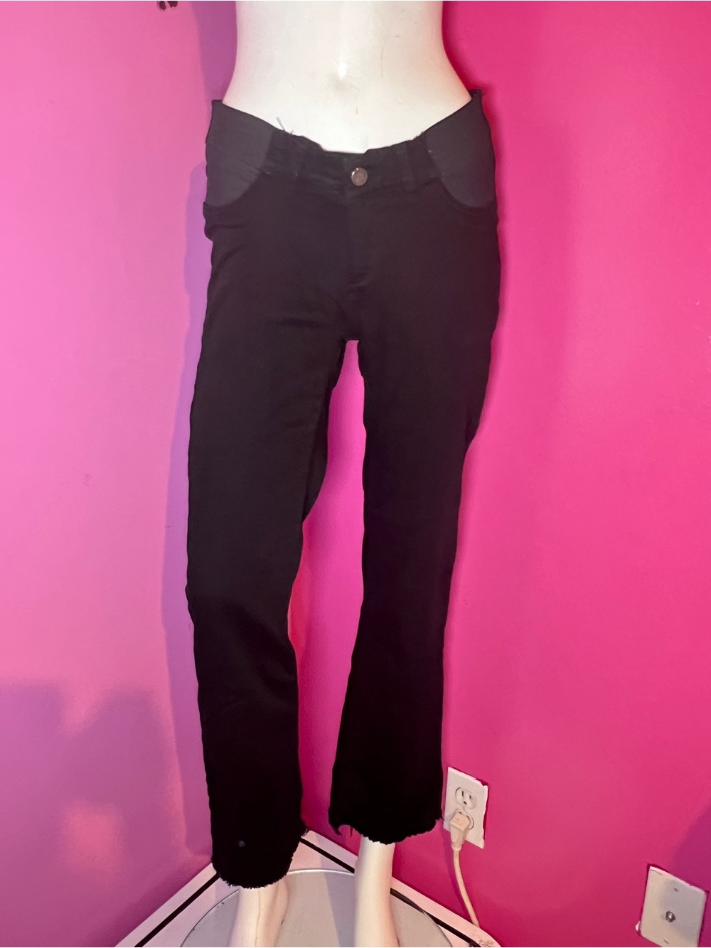 DL1961 Sleek black cropped stretch jeans Slim fit maternity size 27